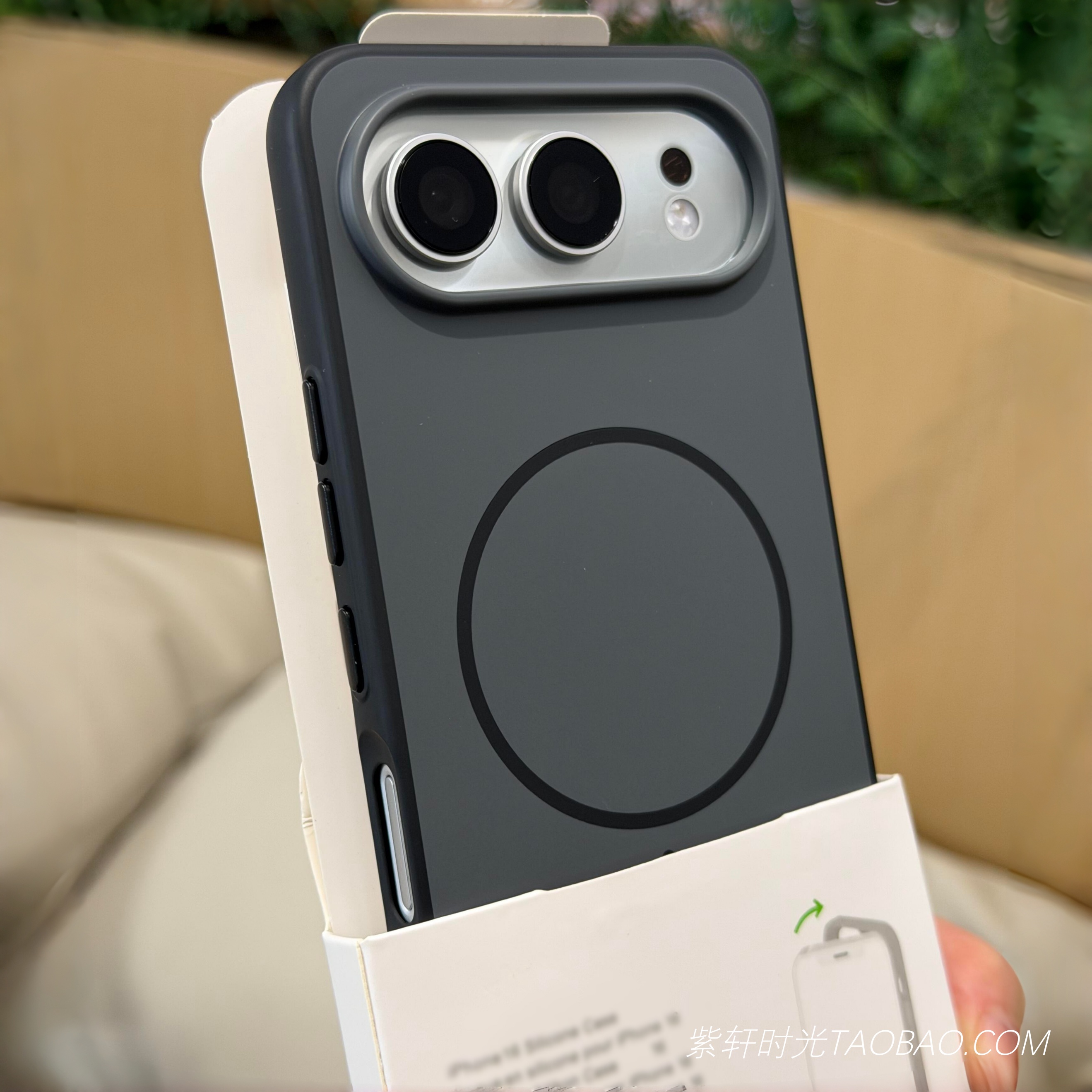 轻奢高档撞色肤感磨砂不沾指纹不会发黄适用荣耀500手机壳500pro磁吸充电magic8黑色magic8pro全包防摔保护套