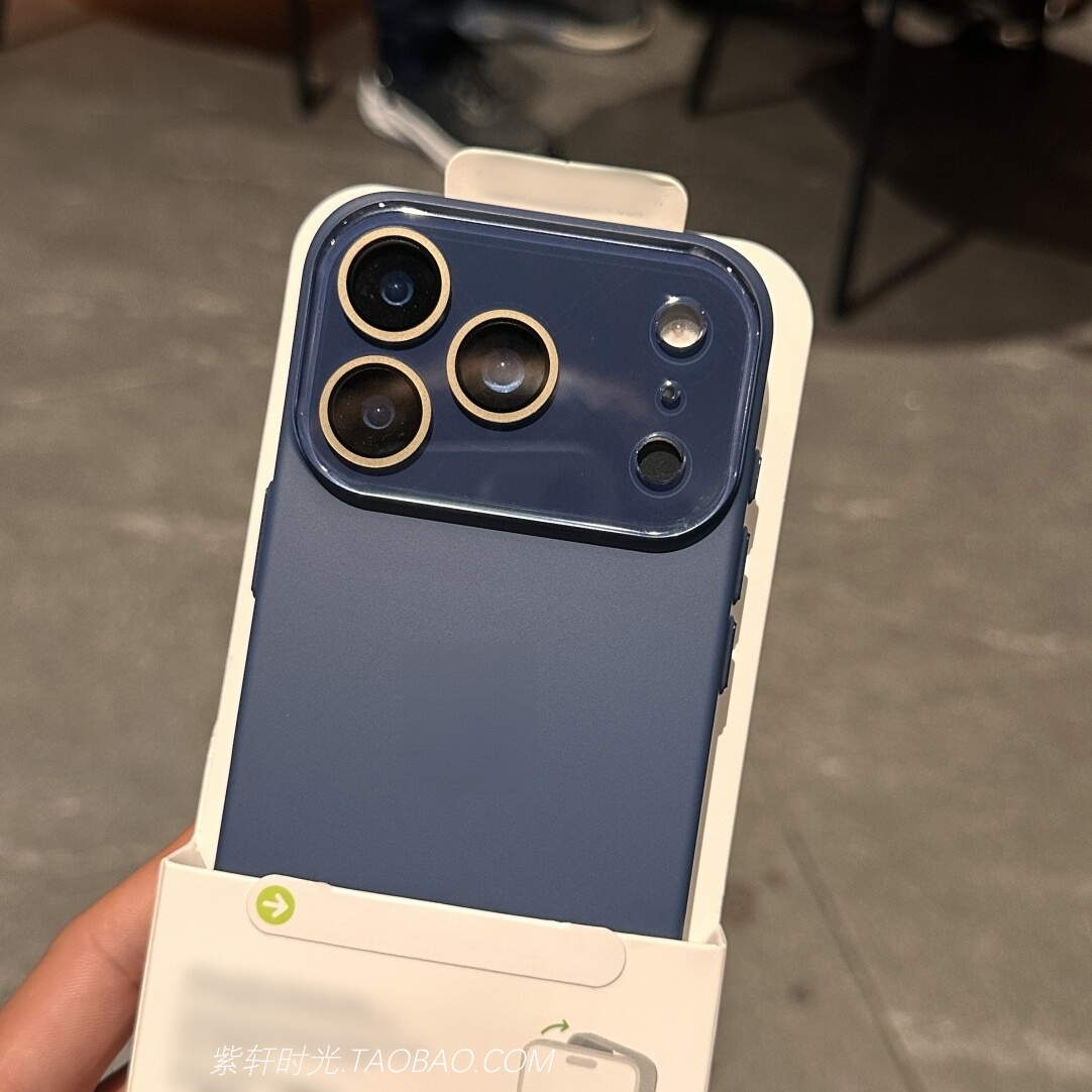 深蓝色哑光肤感硬壳适用苹果17pro手机壳max全包Air一体镜头膜iphone16pro新款15plus抹茶绿14纯色13简约12男