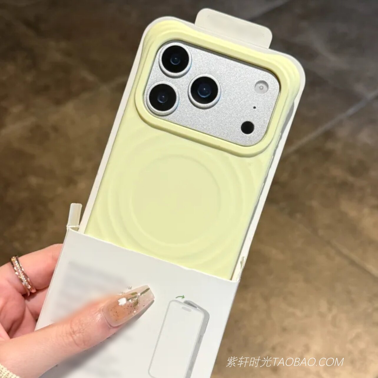 波漾纹磁吸壳适用小米17promax手机壳iPhone17promax液态硅胶15苹果16pro四角防摔14/13磨砂oppoFindx8保护套