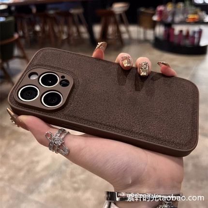 ins美拉德复古焦糖色适用13小米15/14手机壳Civi3红米note13/12pro月坑纹k60至尊版k50防摔k70磨砂黑11冷淡风