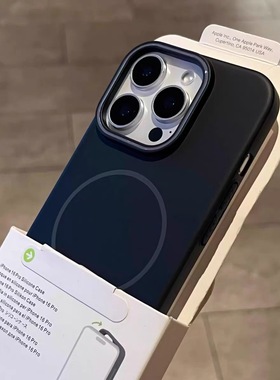 纯黑色Beats细圈磁吸壳适用三星S25Ultra手机壳s24雾面磨砂S23FE高级感S22防指纹S21超薄magsafe无线NOTE20男