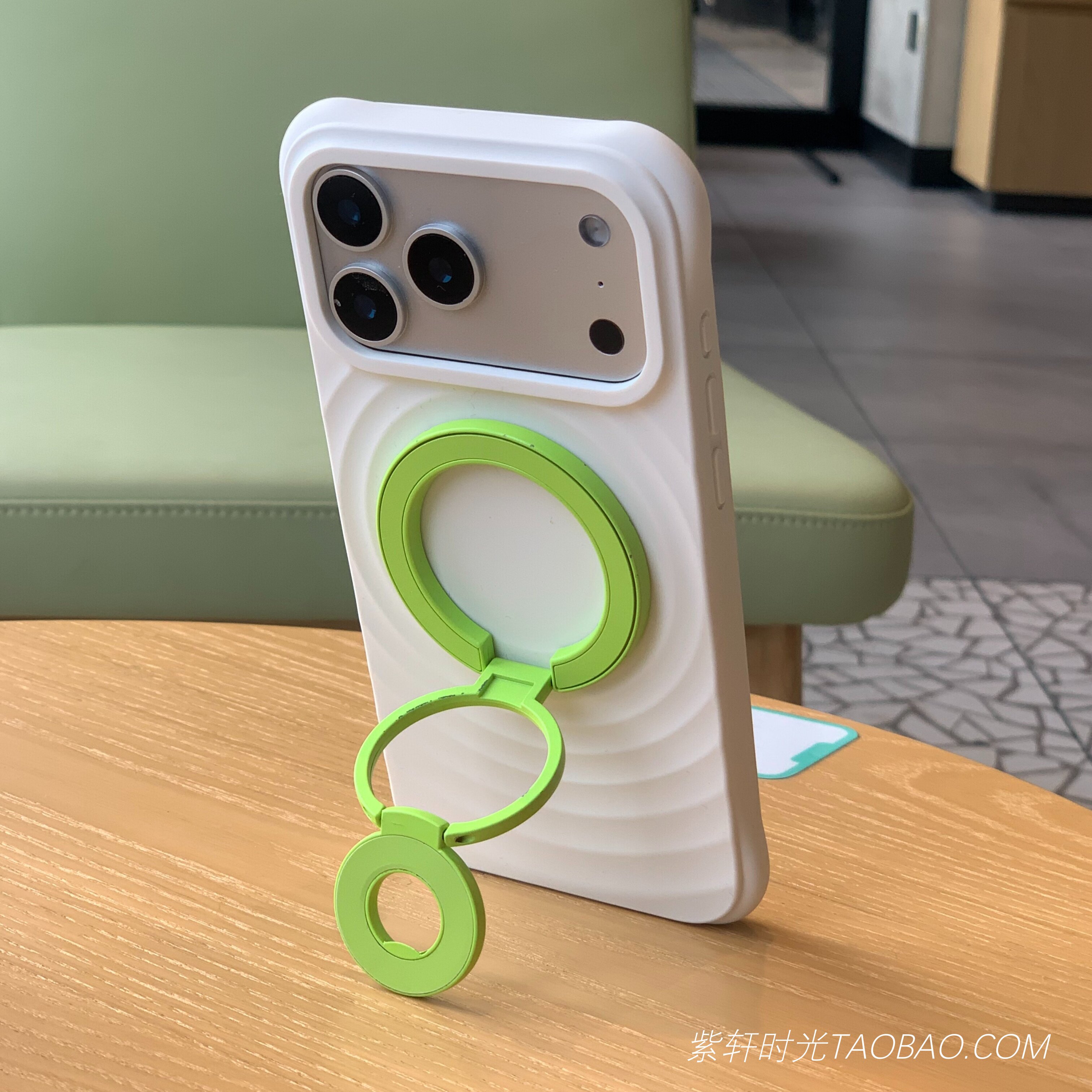 双面磁吸三折叠金属支架适用小米17promax手机壳17pro无线充电液态硅胶17波漾纯白色不会发黄360度可旋转支架