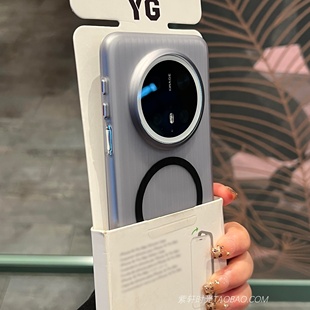 肤感黑不粘指纹磁吸充电适用华为Mate70pro手机壳mate80不会发黄mate80pro超薄mate60全包50硬壳40荣耀magic8