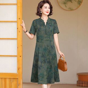 贵夫人中年妈妈夏装洋气连衣裙2026新款中老年女装新中式短袖裙子