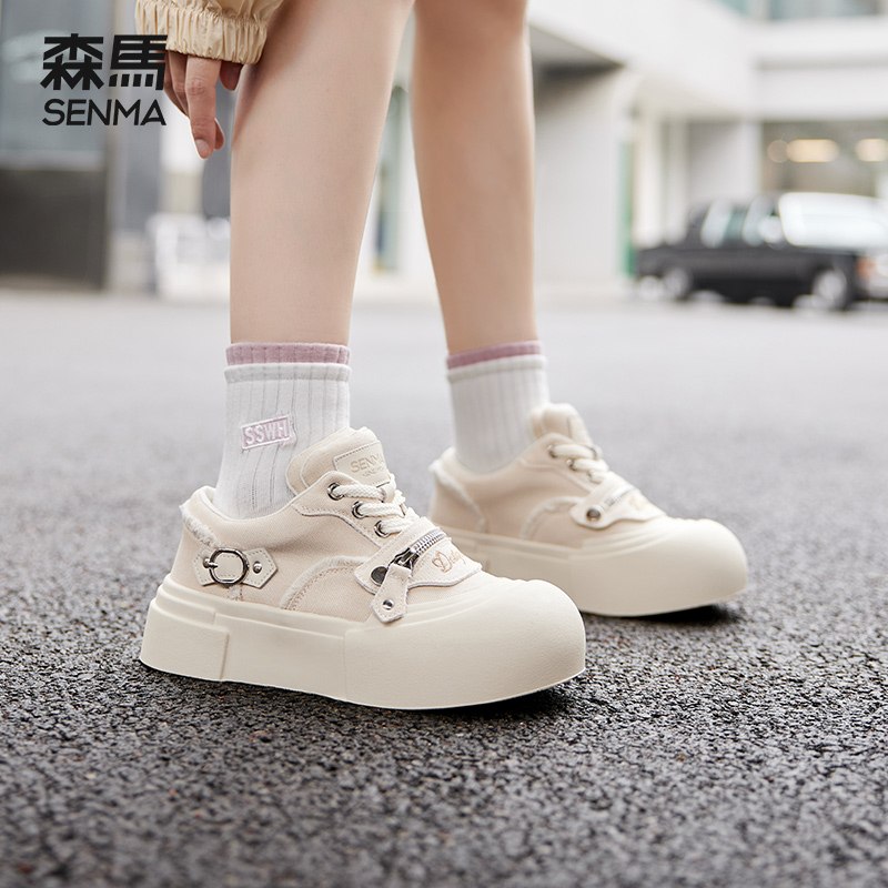 森马厚底帆布板鞋女运动休闲鞋