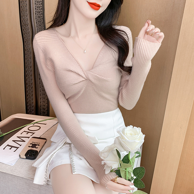 长袖针织衫V领不规则设计感女上衣新款修身显瘦毛衣