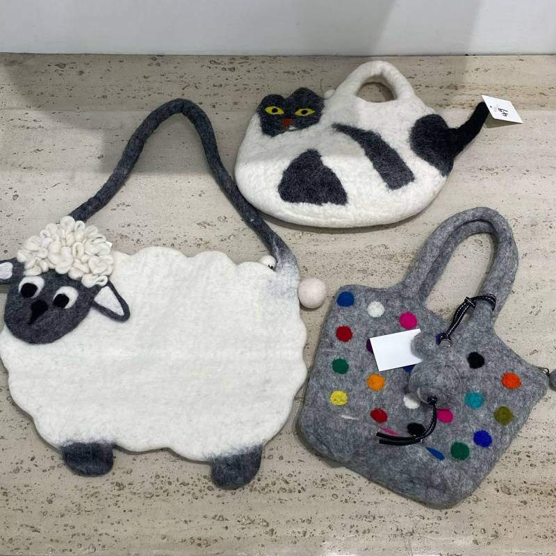 新款手戳羊毛包包秋冬百搭款毛绒