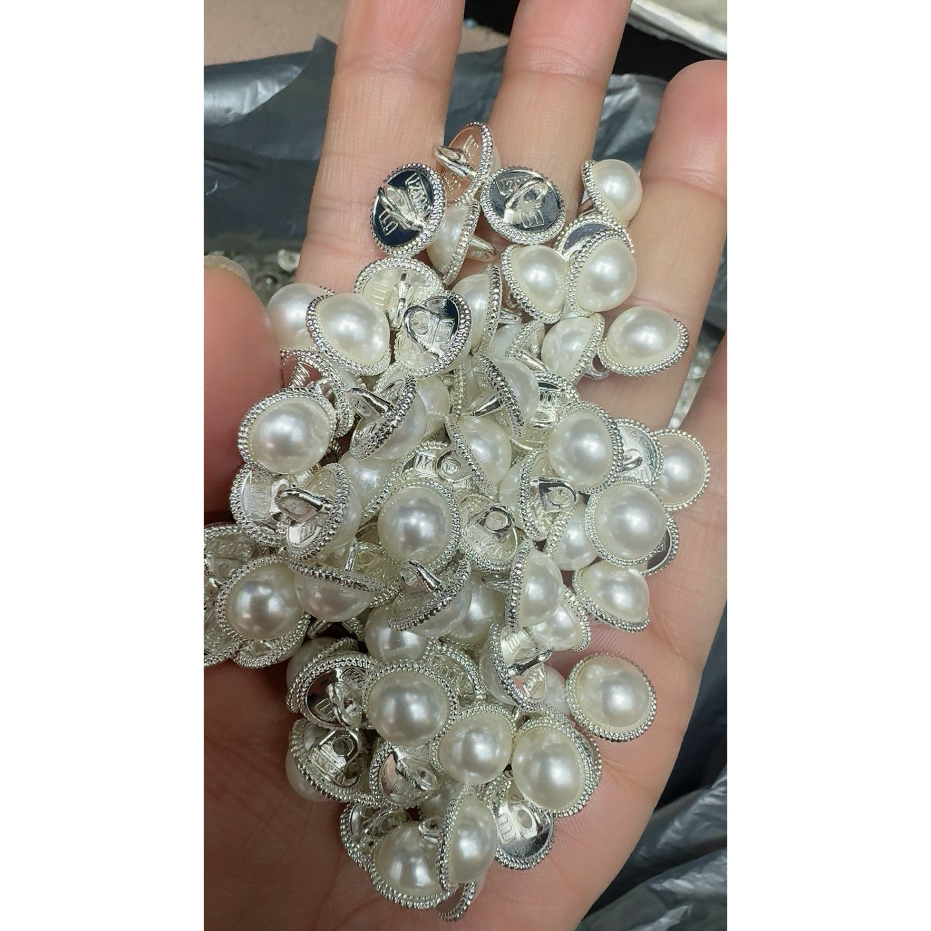 高档小香风珍珠合金钮扣11mm