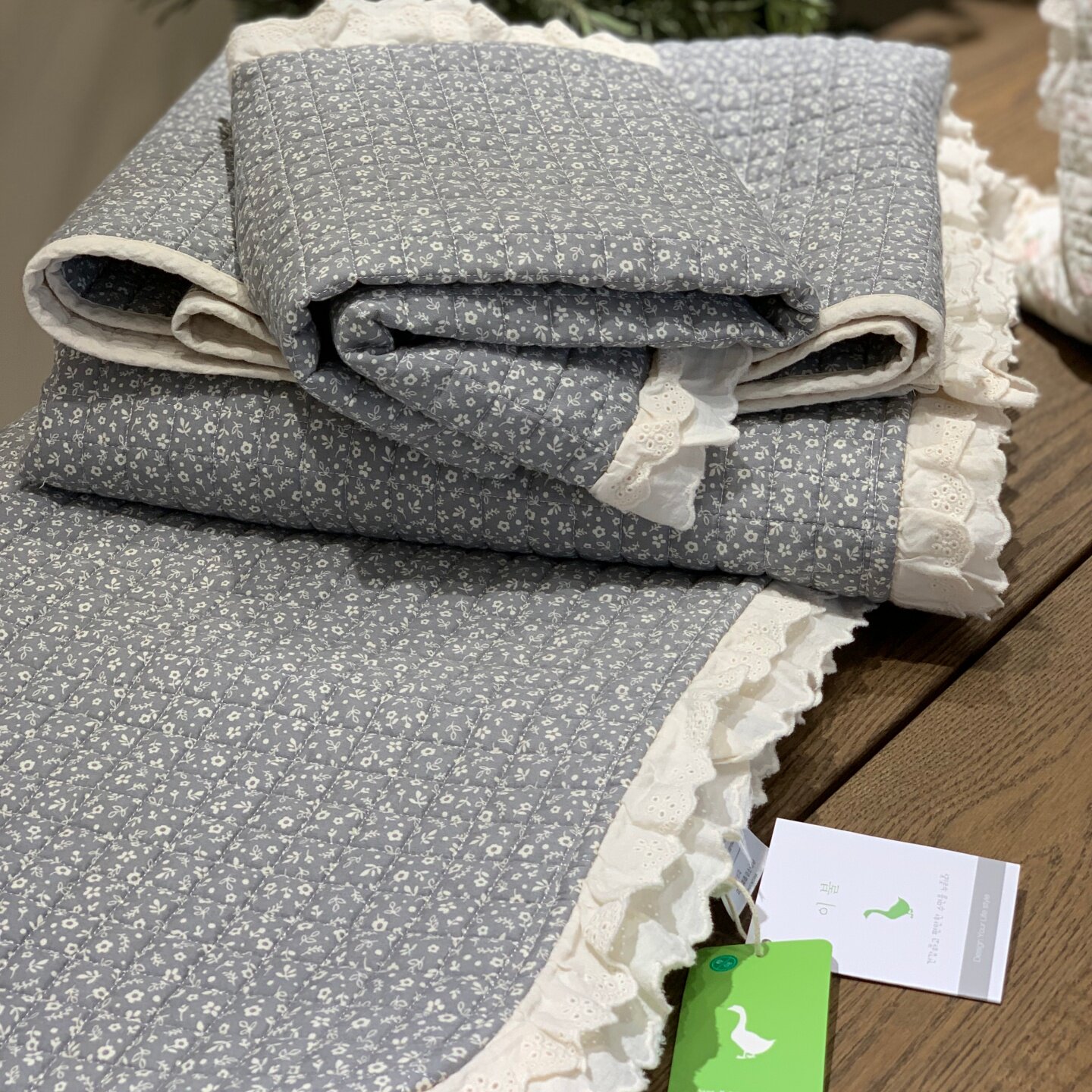 大鹅法式全棉床盖四件套大花边韩版小碎花夹棉榻榻米垫子大床单