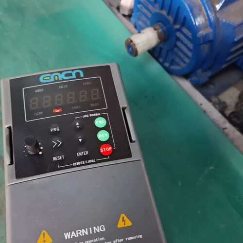 议价-易控变频器3.7KW，EC503D7G43B，，可维修