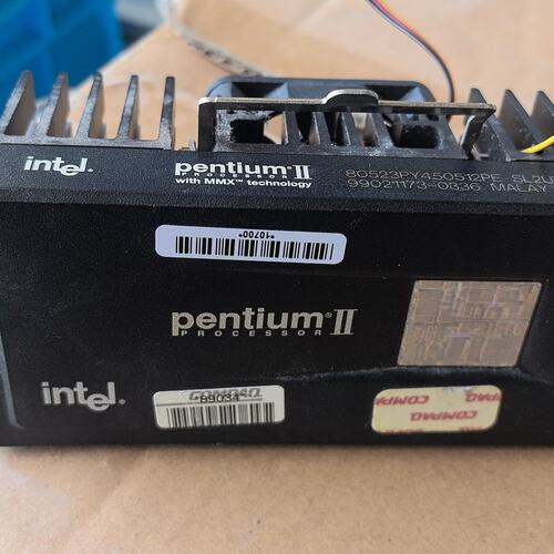 议价-Intel奔腾II CPU 80523PY450512PE-可维修