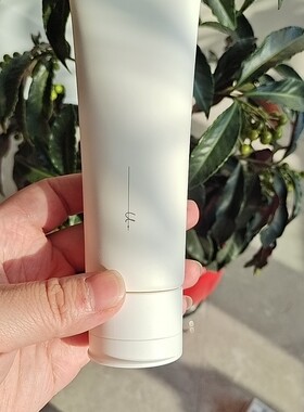 奥蜜思芯悠洁肌活洁面乳120g番号9860日期到27年8月正品保证
