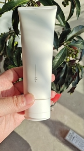奥蜜思芯悠洁肌活洁面乳120g番号9860日期到26年12月正品保证