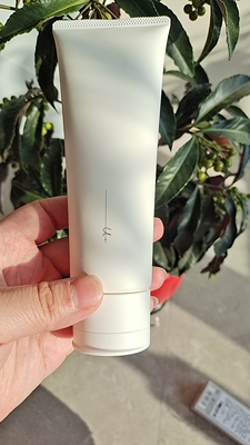 奥蜜思芯悠洁肌活洁面乳120g番号9860日期到26年12月正品保证