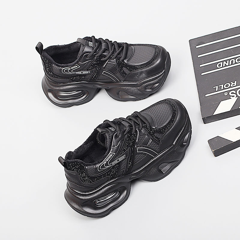 新款2025冬季大码女鞋41-43时尚休闲棉鞋脚宽胖特大号加绒老爹鞋