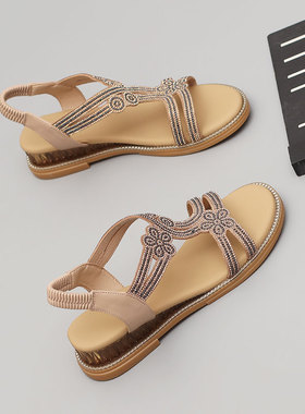 2024夏季新款大码女鞋41-43凉鞋时尚简约脚宽胖特大号休闲凉鞋女