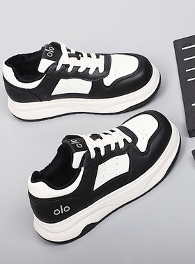 大码女鞋40一43舒适棉鞋2025冬新款加绒时尚特大号百搭休闲小白鞋