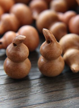 桃木葫芦 小葫芦 木质工艺品  雕刻木质工艺品 精工细作