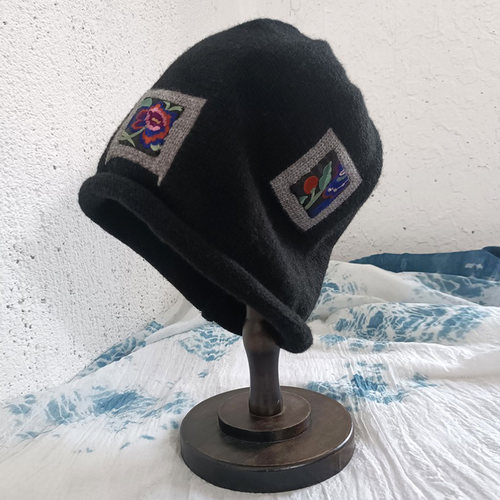 出游休闲女生冬季堆堆绣花毛线帽