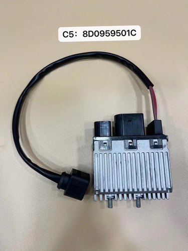 老款帕萨特B5领驭奥迪A6C5 2.4/2.8 电子扇控制器 风扇继电器模块