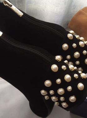 欧洲站22新款秋冬珍珠跟短靴女高跟后拉链羊翻皮粗跟7.5cm磨砂