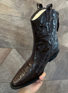 美拉德羊皮毛一体纯羊毛加厚雪地靴真皮v口尖头短靴女西部牛仔靴