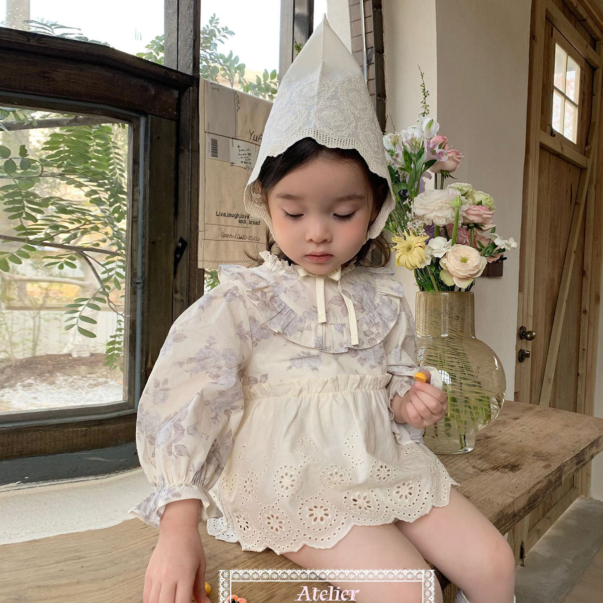 韩国童装婴儿包屁连体衣春装女宝宝纯棉洋气刺绣花边爬服裙哈衣
