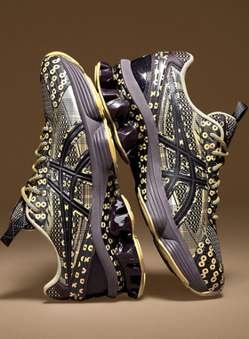 代购ASICS US7-S GEL-KINETIC FLUENT亚瑟士复古圆圈印花男女跑鞋