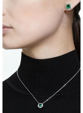 海外代购Swarovski/施华洛世奇女士项链龙虾扣镀铑绿色日常搭配