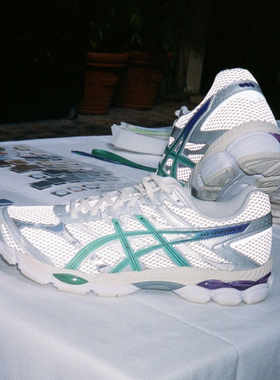 代购Tomo X ASICS GEL-Cumulus 16亚瑟士联名款金属银3M反光跑鞋