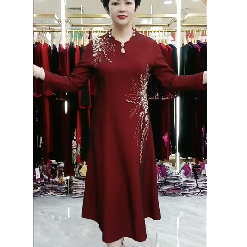2023秋季新款中年妈妈装婚礼婚宴喜婆婆修身显瘦高贵礼服连衣裙女