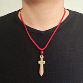 紫金朱砂圆珠手工雕刻桃木剑红绳项链男女通用桃木斧桃木刀挂件