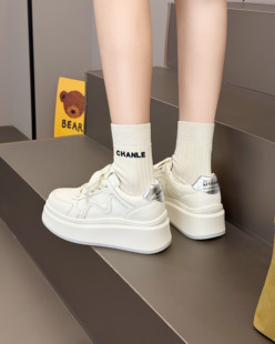 系带小个子增高休闲板鞋 真皮厚底6厘米小白鞋 时尚 韩版 女2026新款