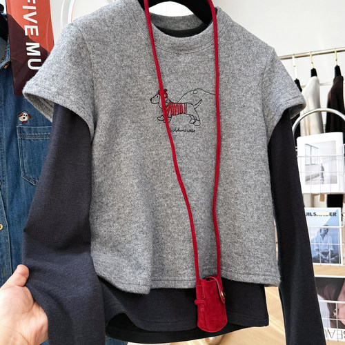 韩系定制卡通刺绣两件套打底衫女