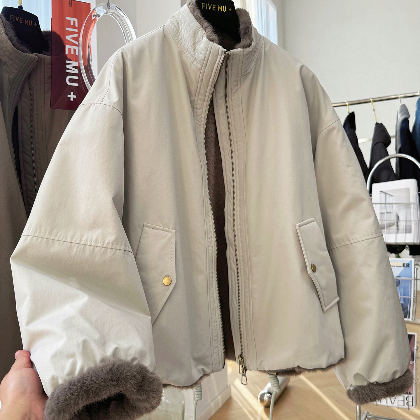 韩系立领毛毛内胆仿皮草派克服女