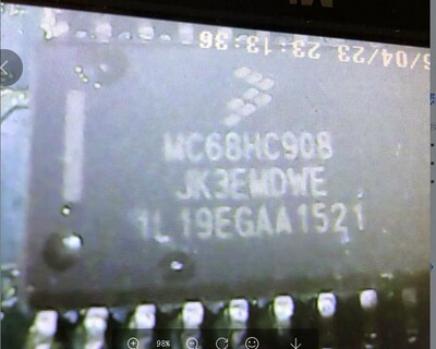 MC68HC908JK3EMDWE 汽车电脑板芯片
