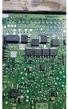 全新进口 IPD70P04P4L-08 丝印 4P04L08 贴片TO-252 P沟道70A40V