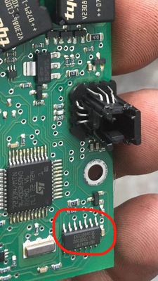 HEF4047BT 卡宴途锐转向锁易损IC芯片模块全新进口现货质量可靠