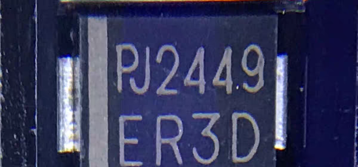 原庄进口3A200V超快恢复二极管DO214AB丝印ER3D实图现货