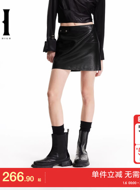 绫致SEASON HIGH酷出街金属纽扣黑色裙子包臀皮裙PU短裙女装