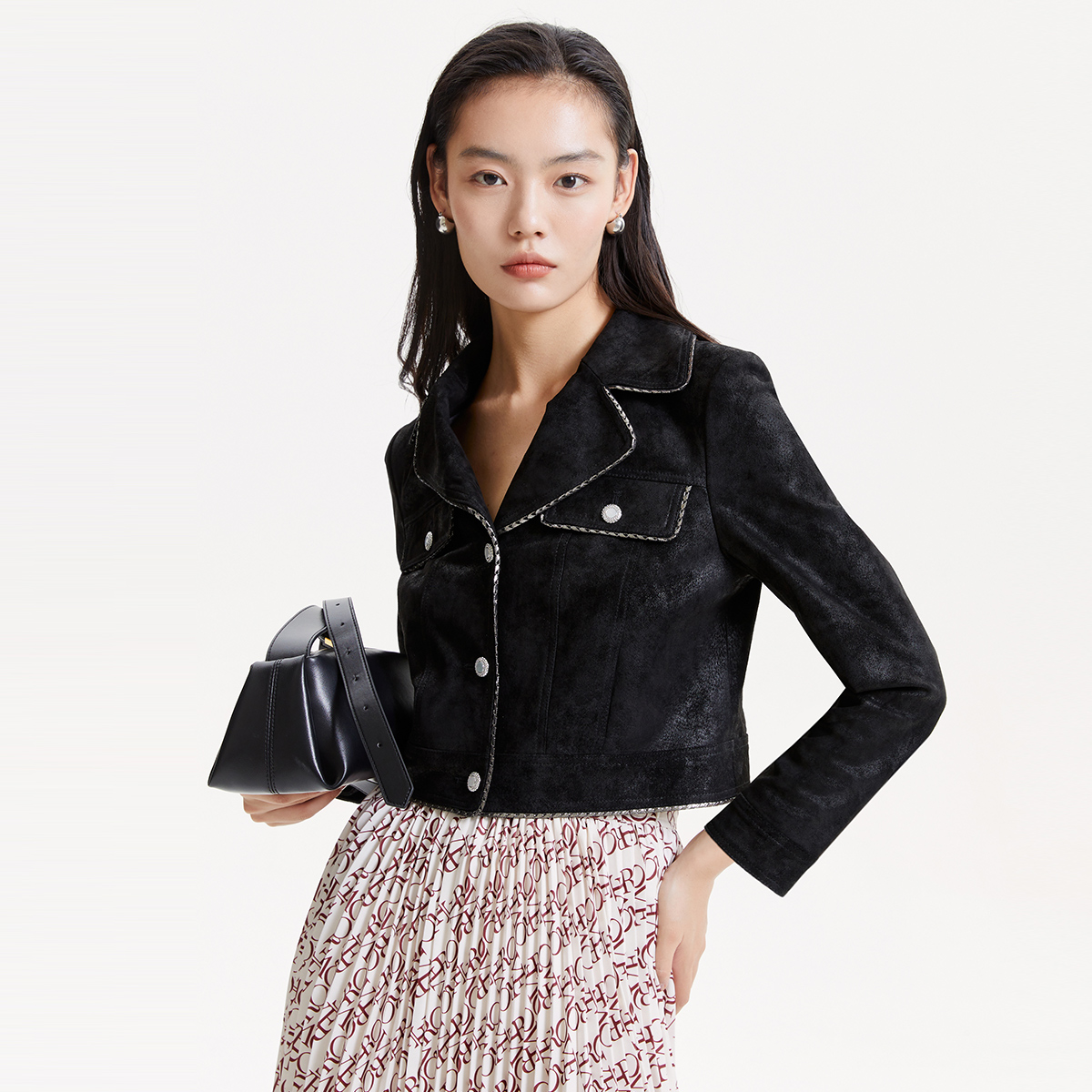 t区绫致VeroModa夹克外套秋冬休闲百搭优雅皮革廓形上衣女