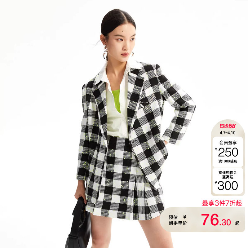 tq区绫致Vero Moda西服秋冬新可爱少女格纹图案长袖外套女