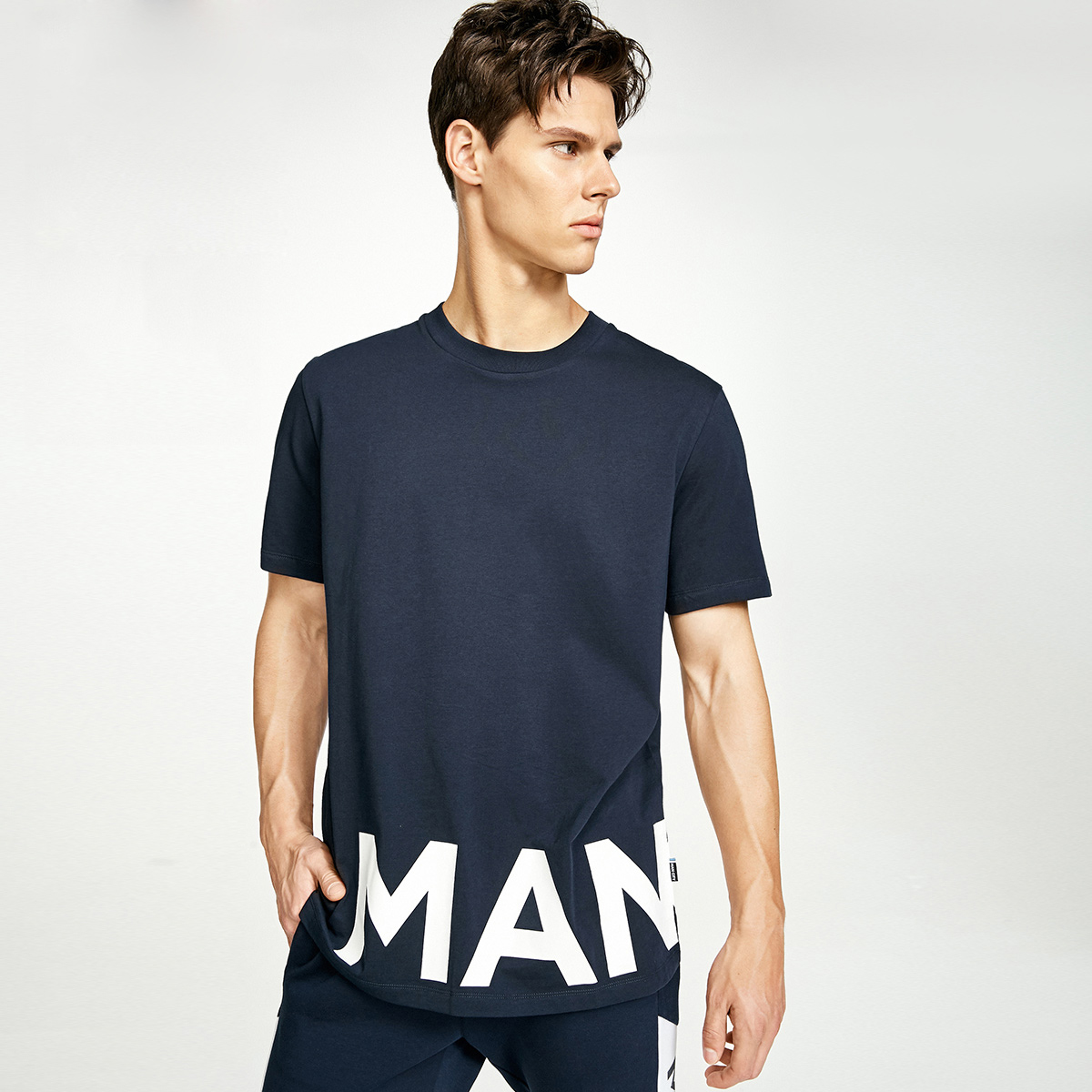JackJones½Ü¿ËÇí˹×ãÇò¾ãÀÖ²¿ÄжÌÐäTÐôC|217301549