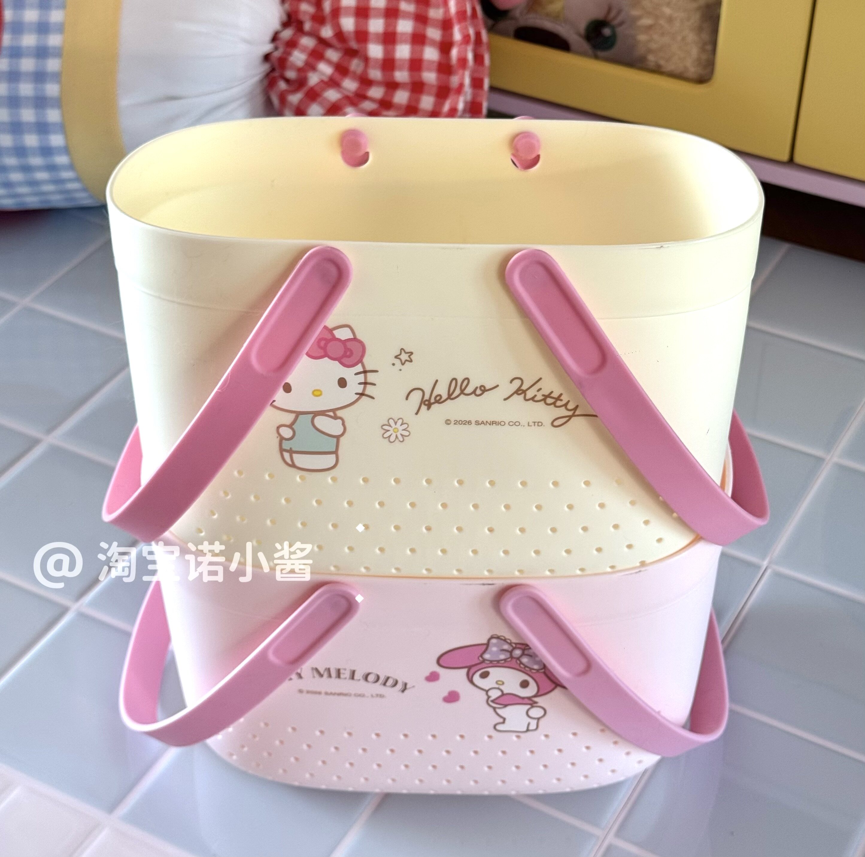 HelloKitty美乐蒂手提洗漱篮收纳盒篮少女风洗澡手提大收纳桶