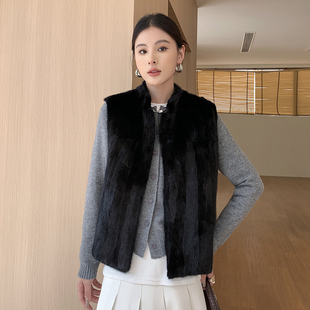 2025新款水貂毛皮草马甲女短款双面穿时尚年轻拼貂貂皮马甲外套女