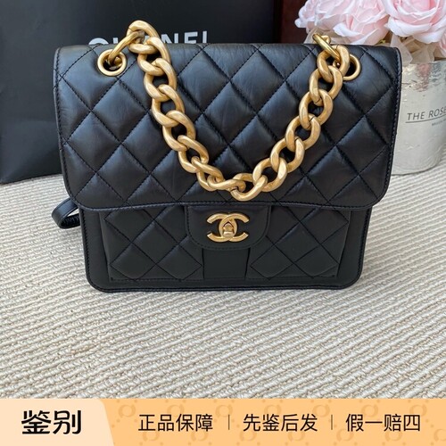 香奈儿黑金小牛皮复古双肩豆腐包
