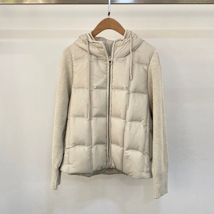 初溯2025秋冬新款欧货女装羊毛针织袖拼接连帽拉链羽绒服外套3色