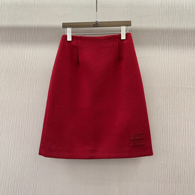 初溯2025秋冬新款欧货红色半身裙女字母简约高腰开叉羊毛呢中长裙,女装/女士精品,汉服半身裙,淘宝优惠券,粉丝福利购,淘宝优惠卷