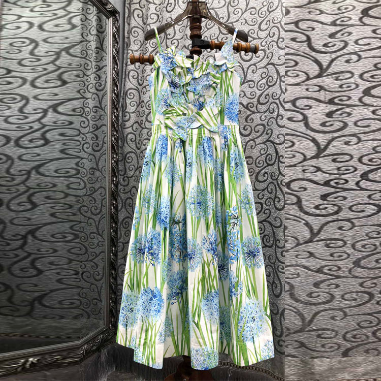 初溯2026早春新款欧货女法式印花吊带连衣裙浪漫花卉收腰显瘦长裙