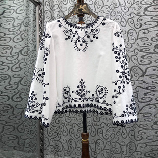 初溯家2026春季新款欧货撞色绣花圆领麻棉衬衫女法式宽松显瘦上衣